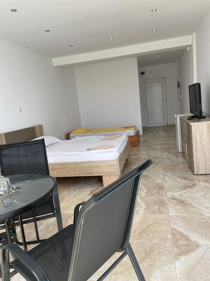 Casa Bellevue Apartment Costinesti Exterior photo